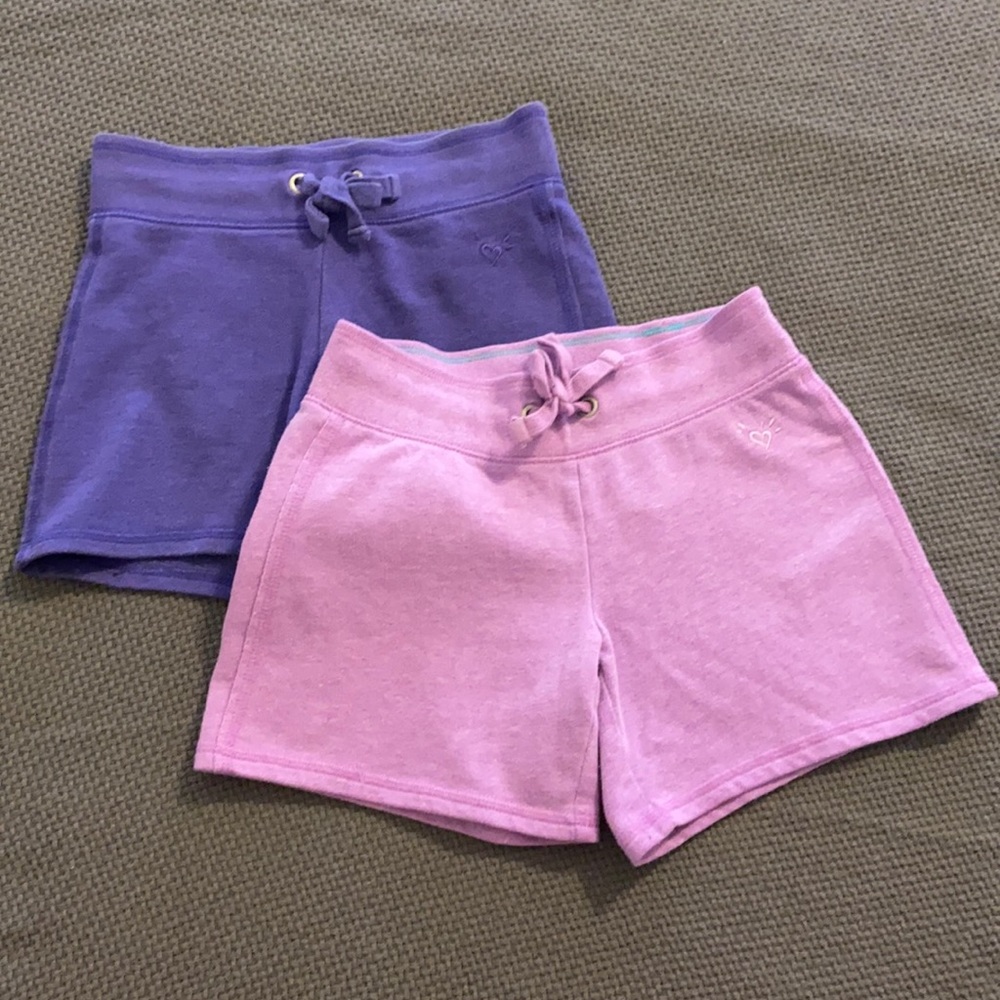 2 Shorts